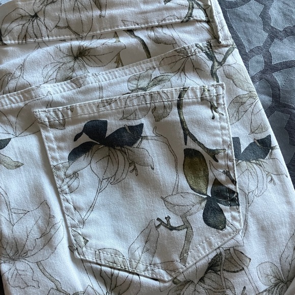 Buffalo David Bitton Leaf Print Pants - White and Green - Picture 6 of 9